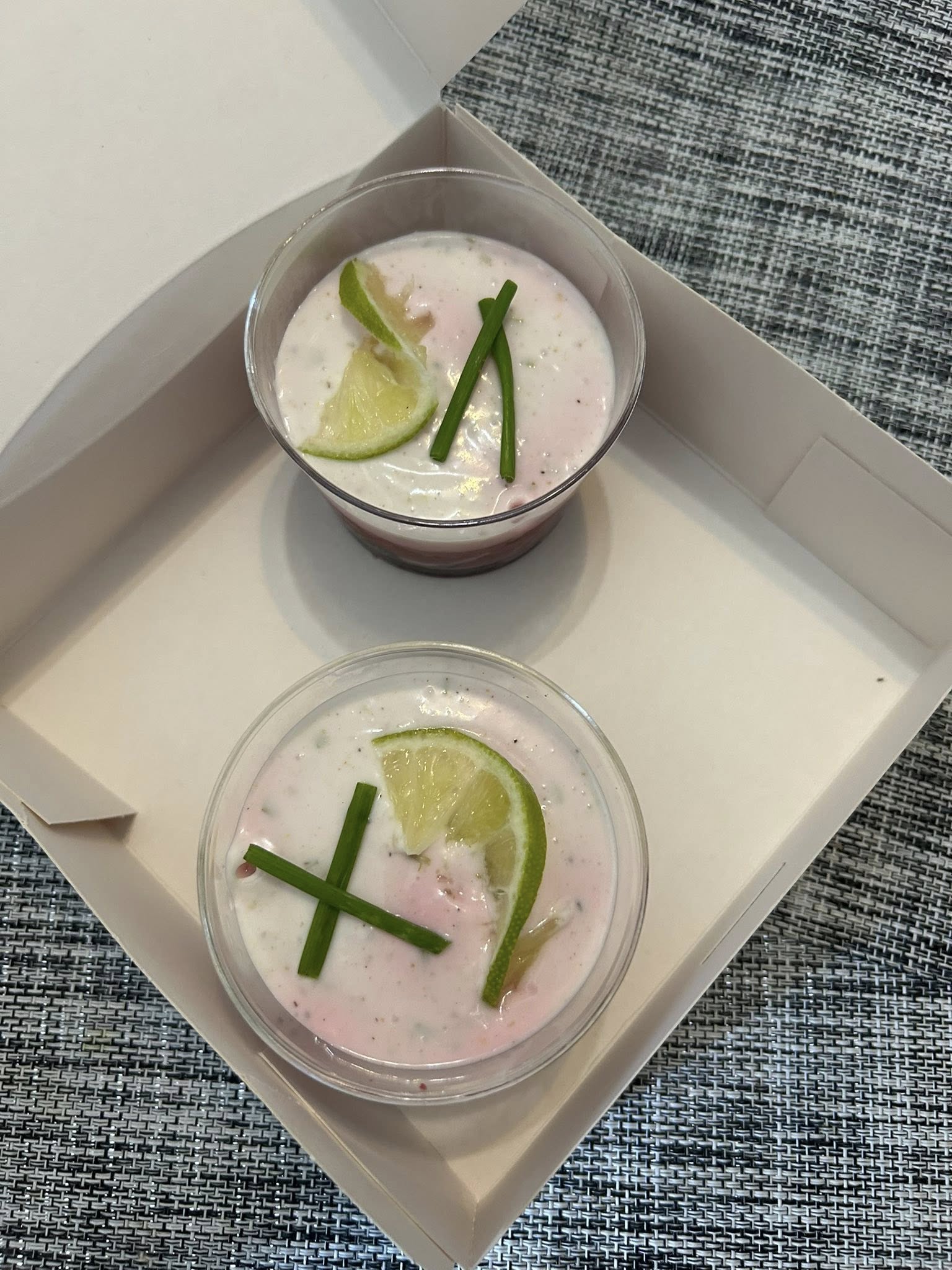 Verrines fraîcheur au citron vert et ciboulette